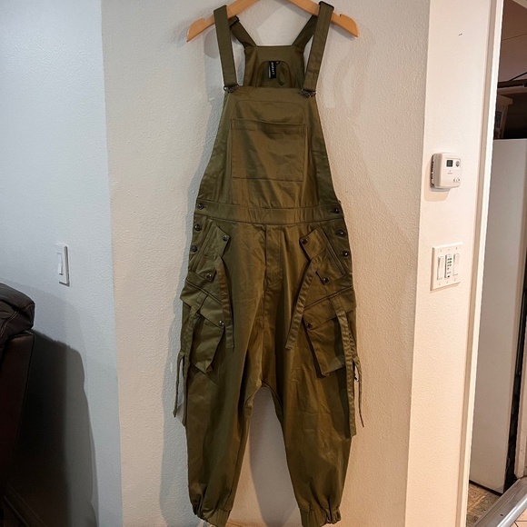 JONNY COTA STUDIO  UNISEX OVERALLS IN GREEN - Picture 2 of 10